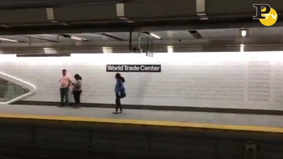 Metropolitana World Trade Center riapre video