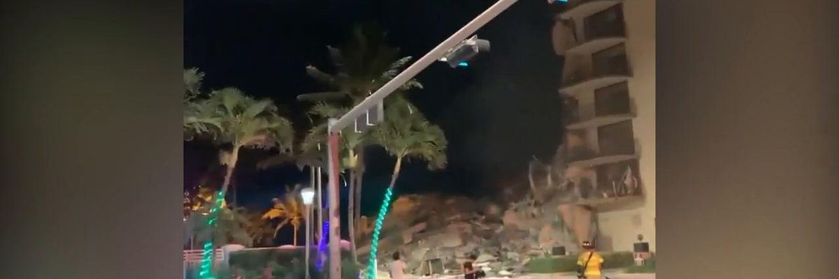 Miami, crolla palazzo di 11 piani | video