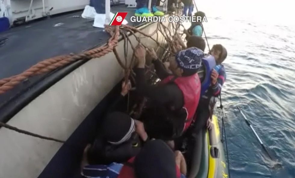 migranti-soccorsi-sicilia