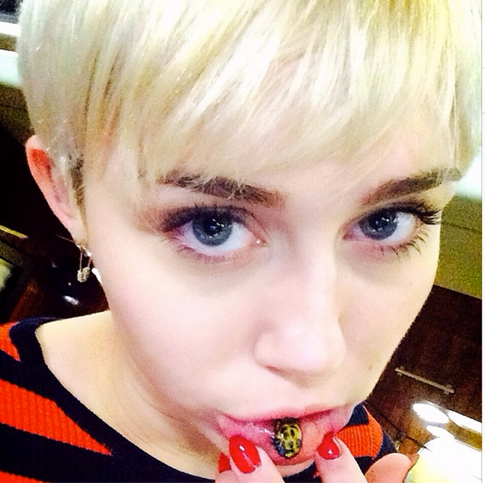 Miley Cyrus: il nuovo tattoo è un gattino triste