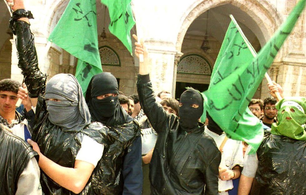 Le torture di Hamas contro i collaborazionisti