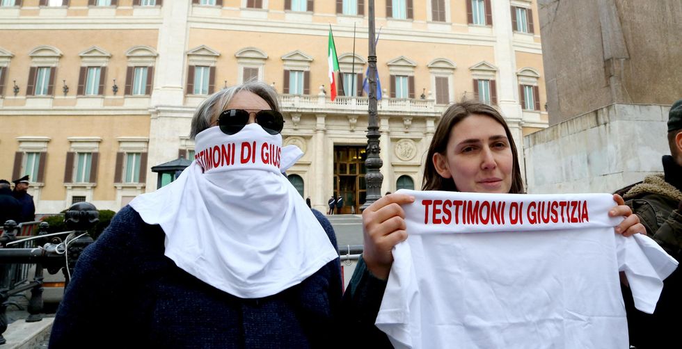 I testimoni di giustizia sul piede di guerra in Campania