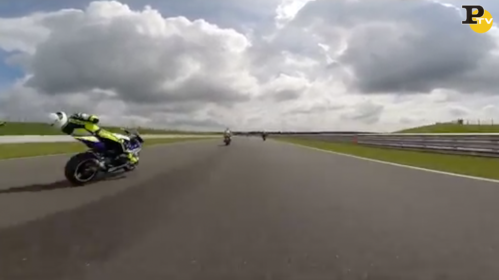 motociclista sviene 200km:h josh boyd incidente video