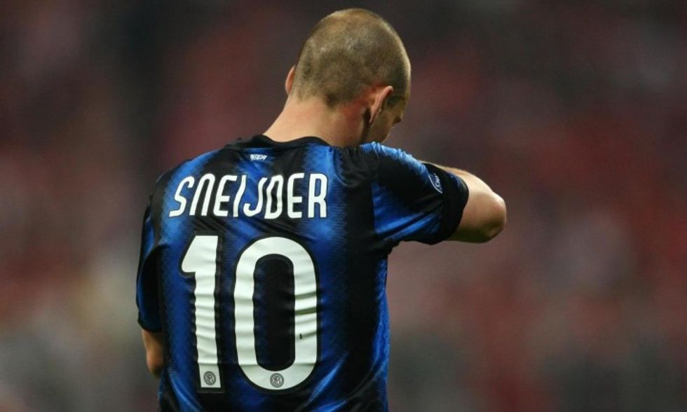 Sneijder minaccia l'Inter: "Via per giusta causa". Ma non ha diritto...