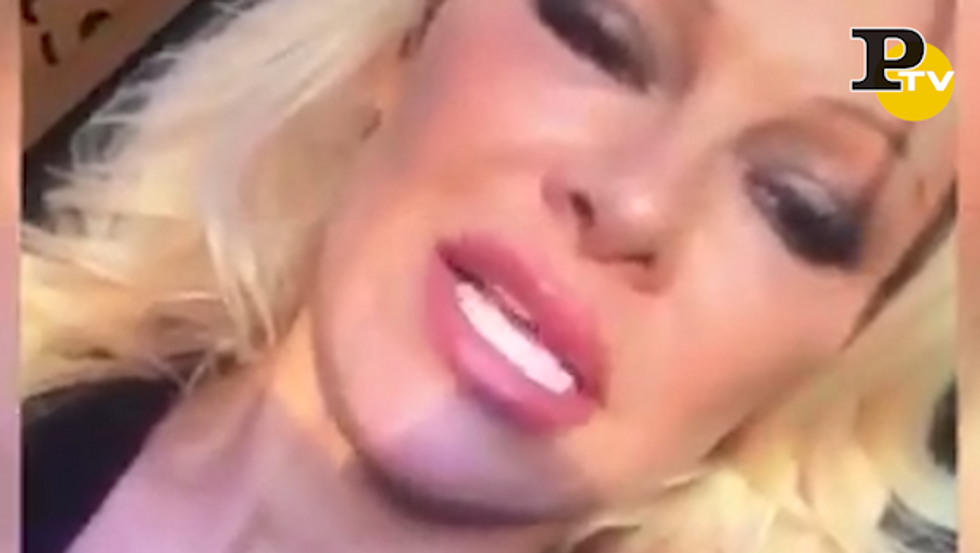 Pamela Anderson video