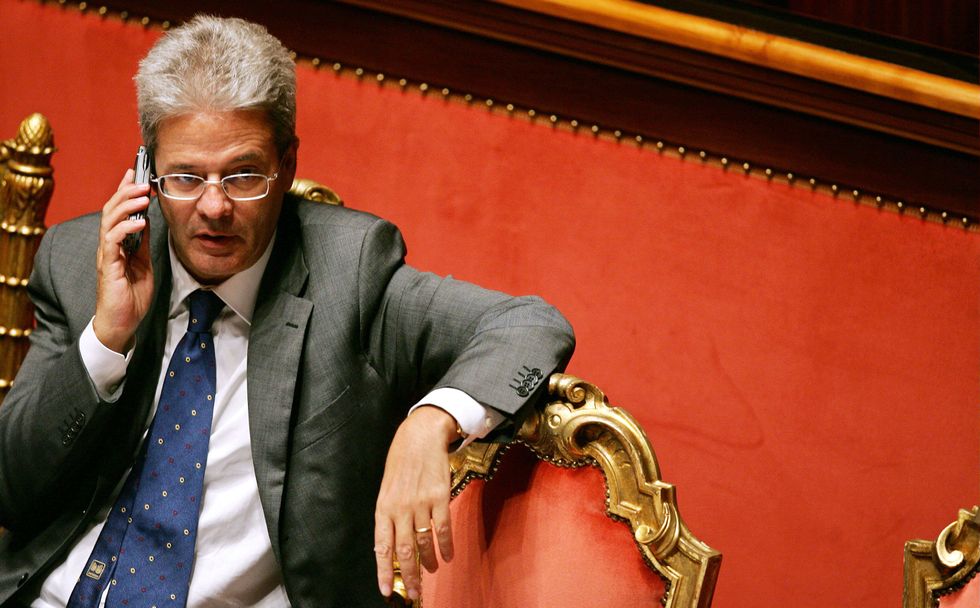 Paolo Gentiloni, un clone di Renzi alla Farnesina