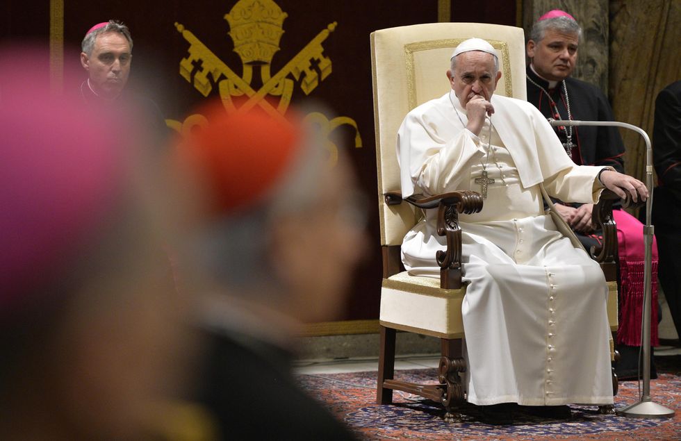 Il Papa alla Curia: ecco le 15 malattie che ci affliggono
