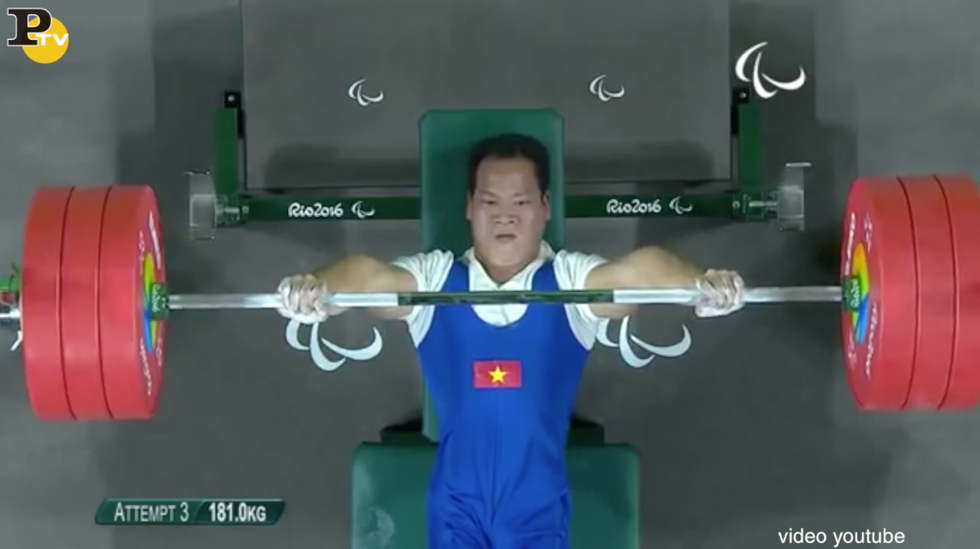 paralimpiadi sollevamento pesi vietnam 181 kg