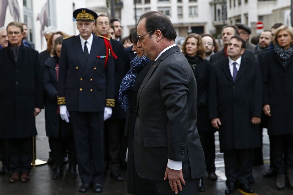 Terrorismo: Hollande rinuncia allo stato di emergenza