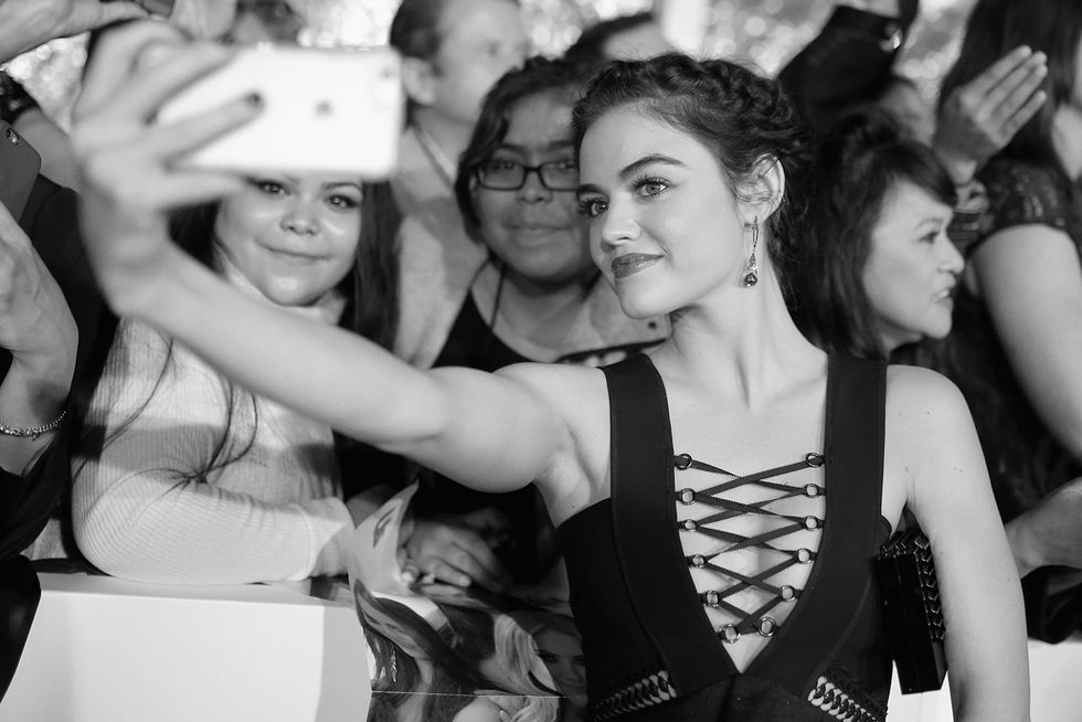 People's Choice Awards 2016 Lucy Hale