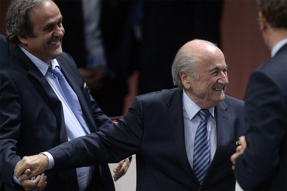 Scandalo Fifa: Platini sospeso insieme a Blatter