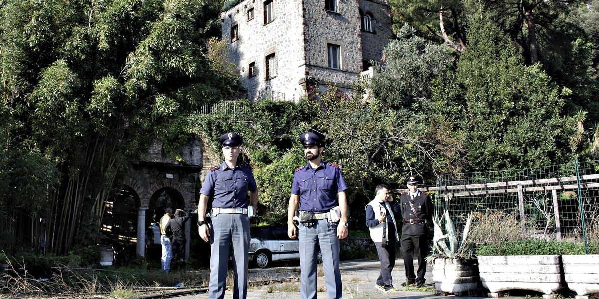 ​Polizia e Carabinieri confiscano terreni alla Mafia