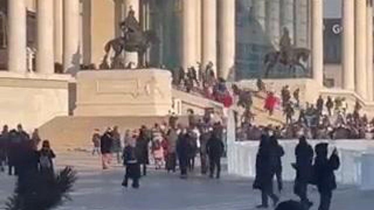 Proteste di piazza in Mongolia contro la Cina | video