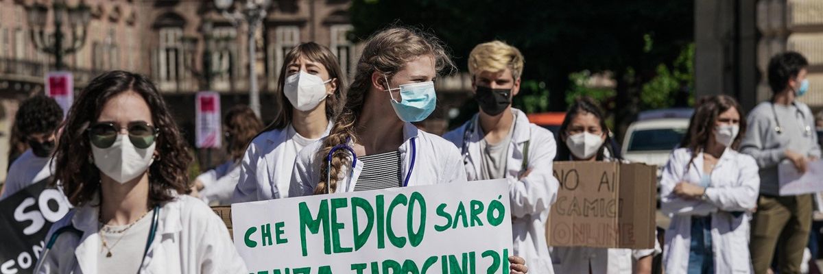 protesta studenti Medicina