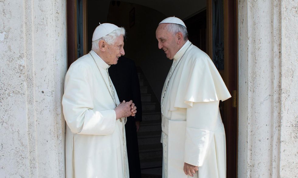 Ratzinger e Papa Francesco