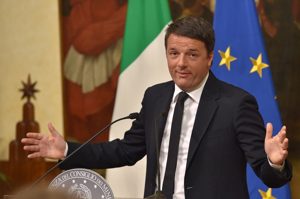 Renzi lascia il Pd, sistema Zingaretti, poi tocca a Conte