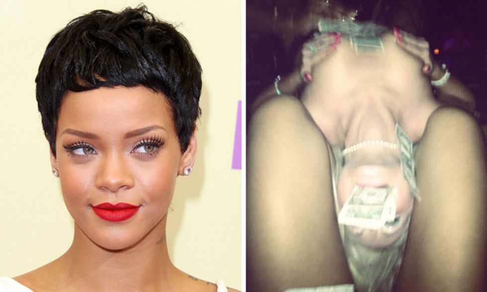 Rihanna, foto hot in uno strip club