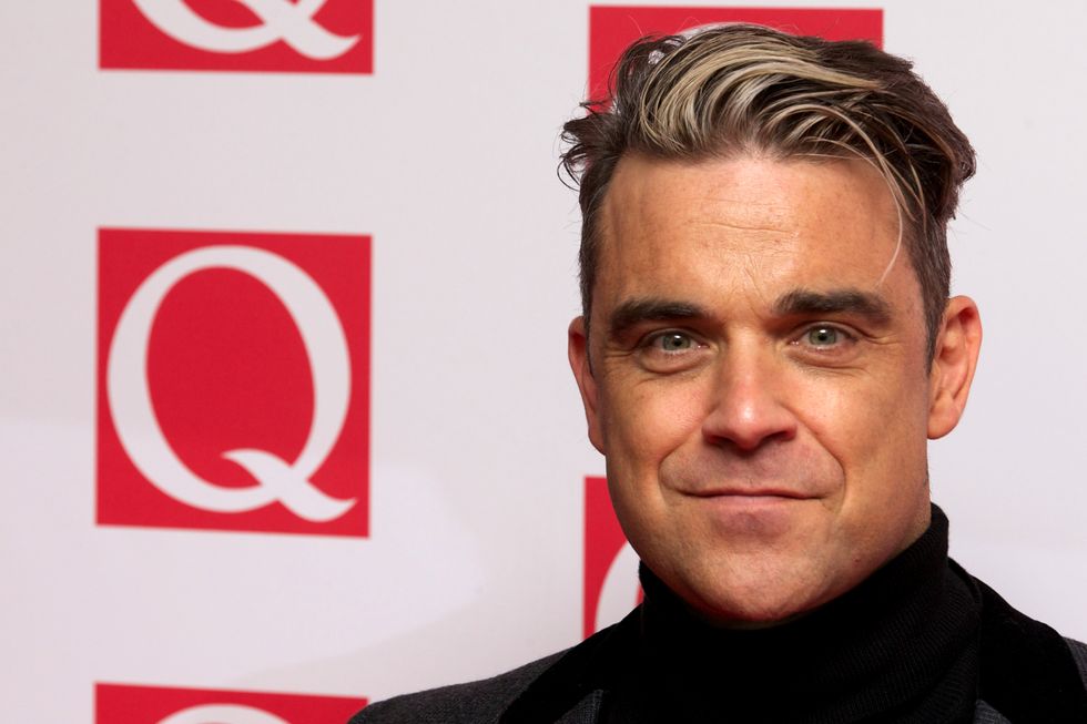 Robbie Williams: "Sono un gay nel corpo di un etero"