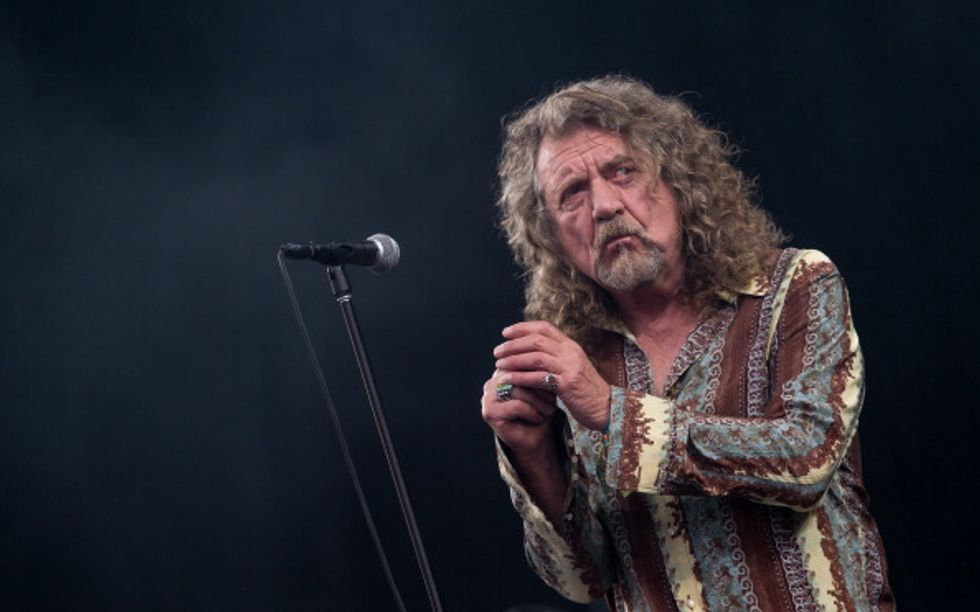 Robert Plant incanta Roma