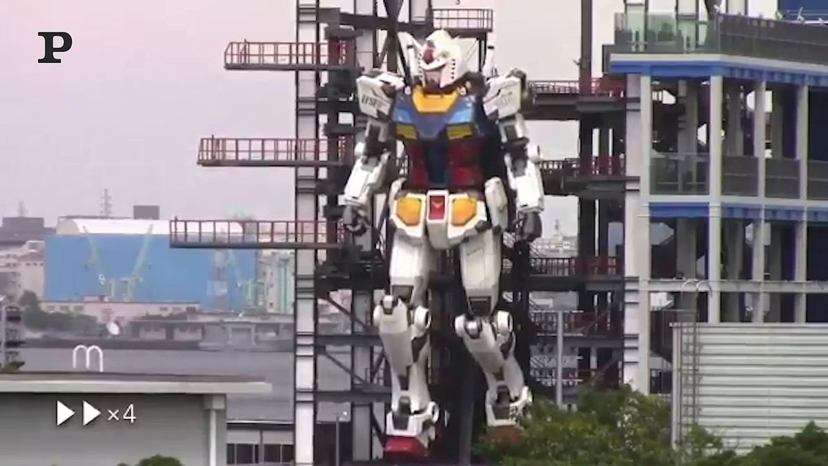 Il robot del cartone animato Gundam diventa BIG e reale | video