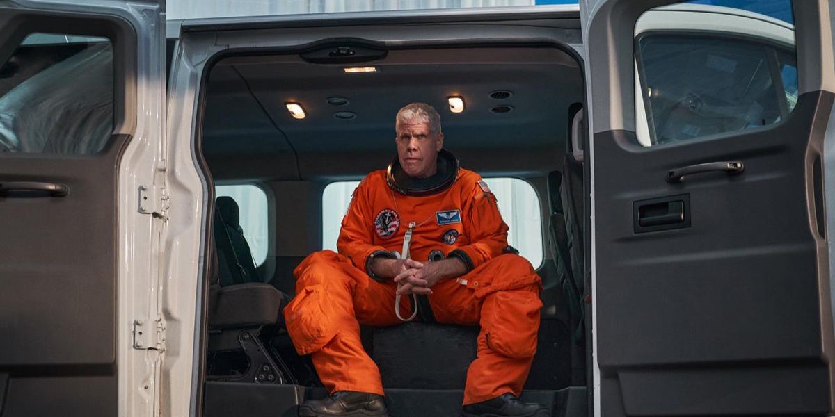 ​Ron Perlman film Don't look up