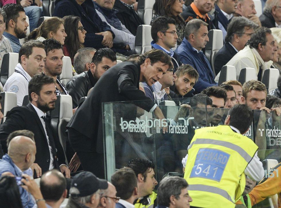 Sputi, insulti e provocazioni: la vergogna dello Juventus Stadium senza colpevoli