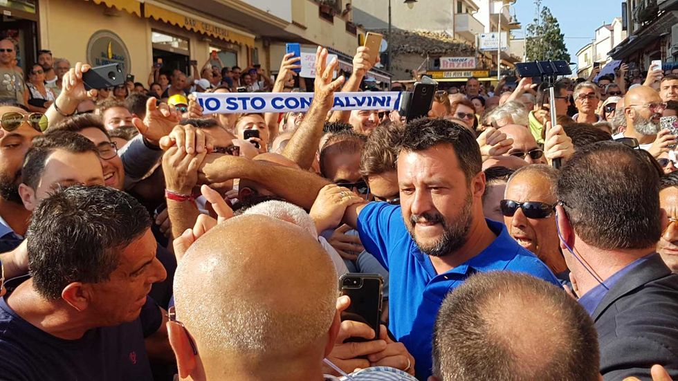 Salvini-folla