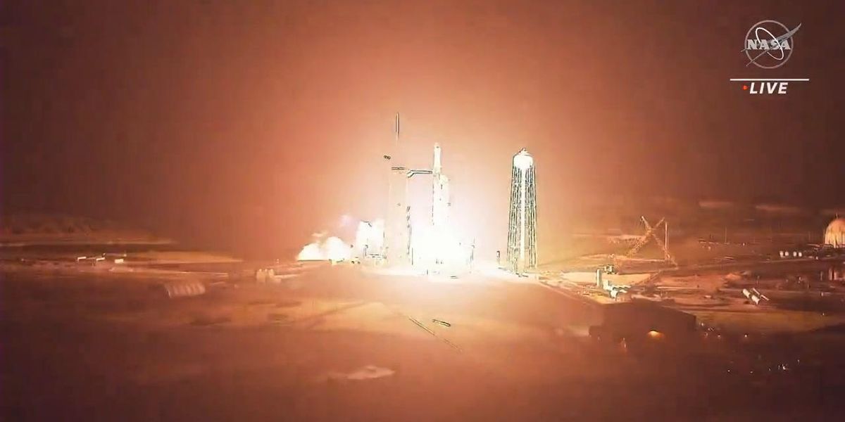 Samantha Cristoforetti partita a bordo del razzo di SpaceX | Video