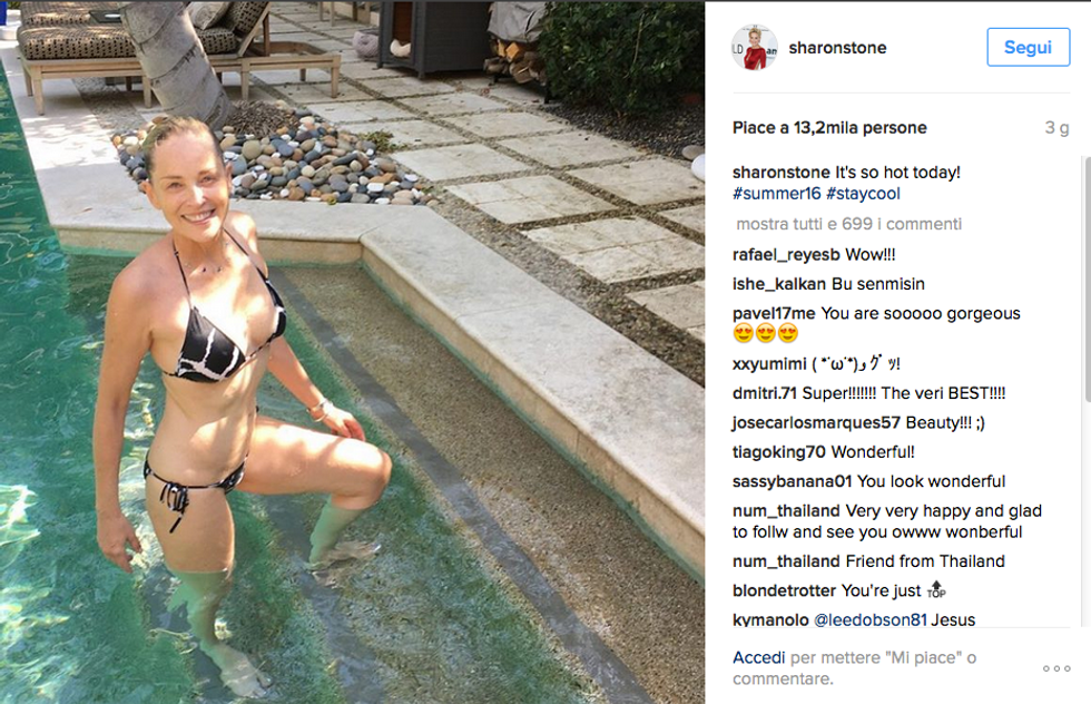 Sharon Stone, bikini da urlo a 58 anni