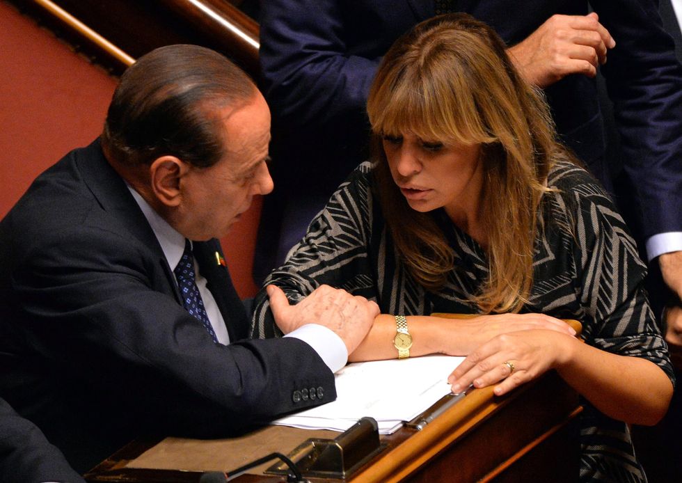 Giunta del Senato: sì alla decadenza di Berlusconi