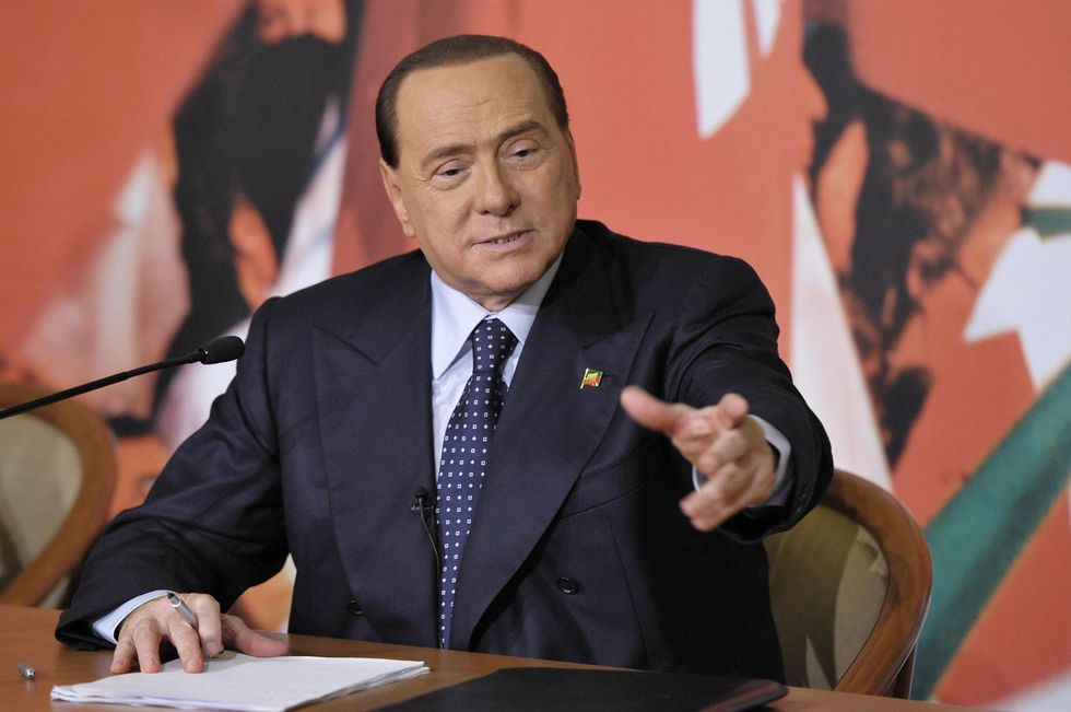 Berlusconi, un passo indietro per una responsabilità in più