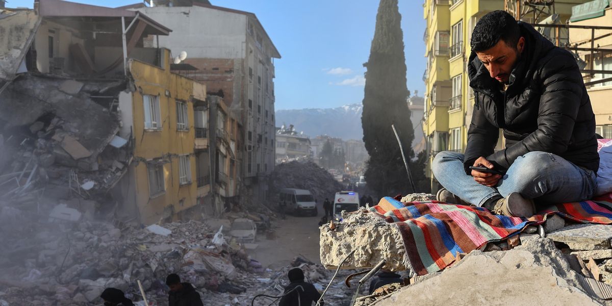 siria terremoto vittime al-assad sanzioni internazionali regime aiuti umanitari