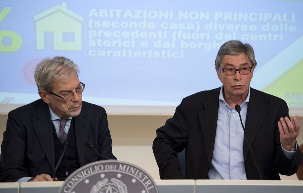 Sisma: P.Chigi, conferenza stampa De Vincenti-Errani-Curcio