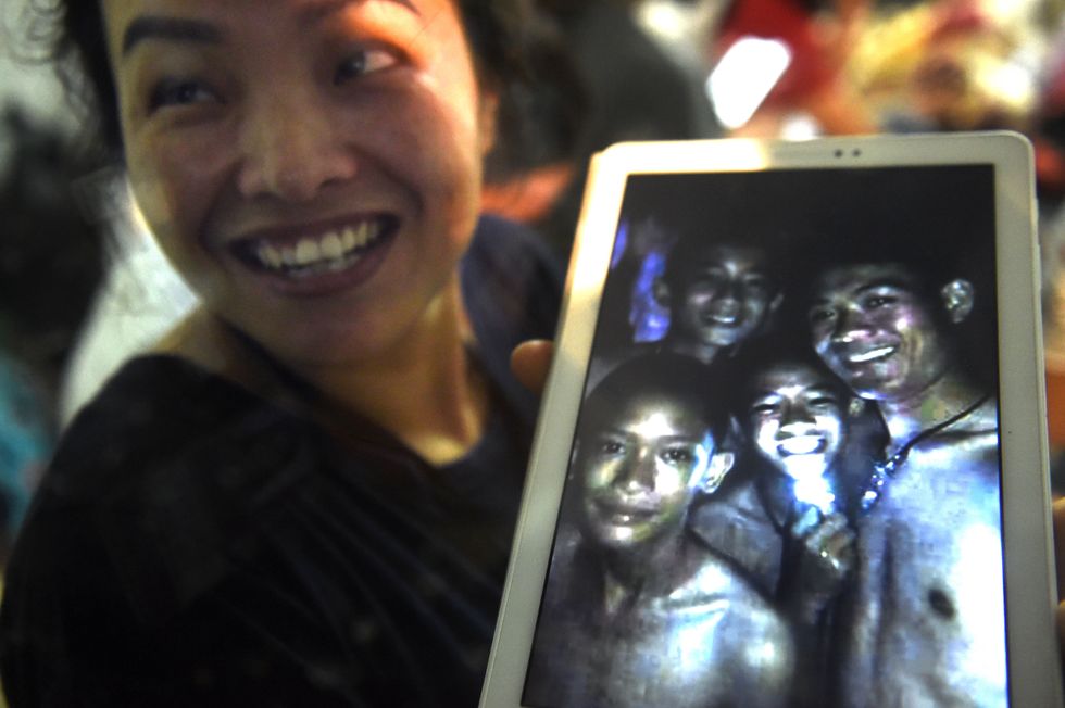 Sono vivi i 12 ragazzi thailandesi dal 23 giugno intrappolati in una grotta