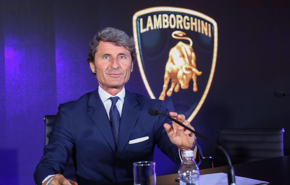 Lamborghini, dove investe e chi assume in Italia