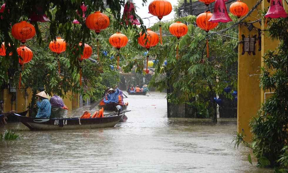 Tifone Damrey in Vietnam