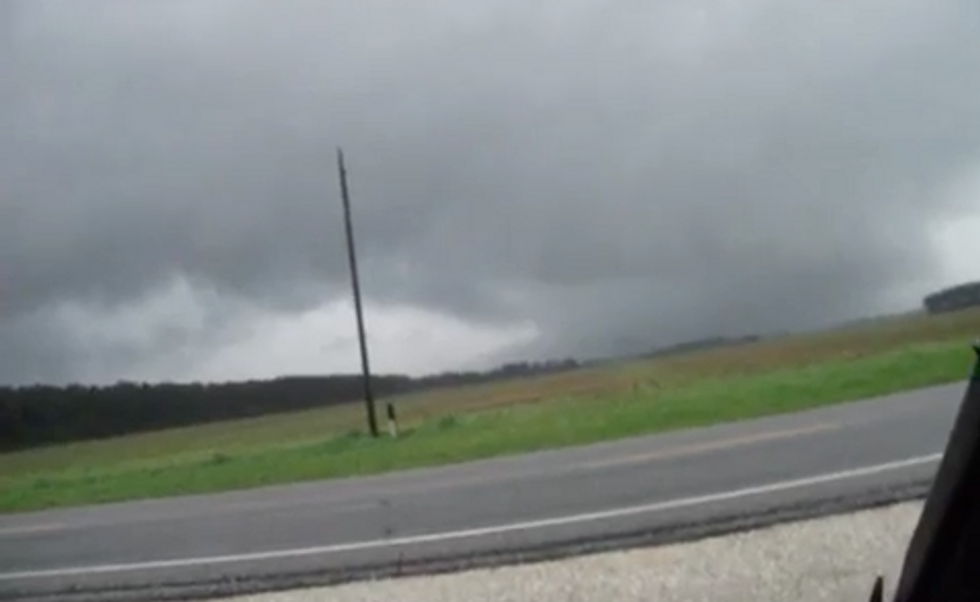 tornado Alabama morti video