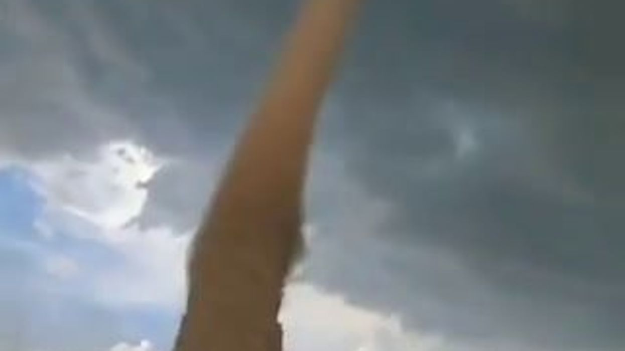 Gigantesco tornado in Mongolia | video
