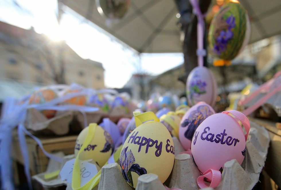 Non solo uova e colombe: ecco i 5 dolci cult di Pasqua