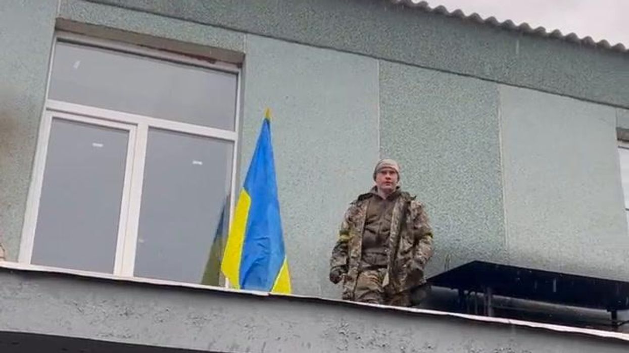 Continua l'avanzata di Kiev nel Donbass | video