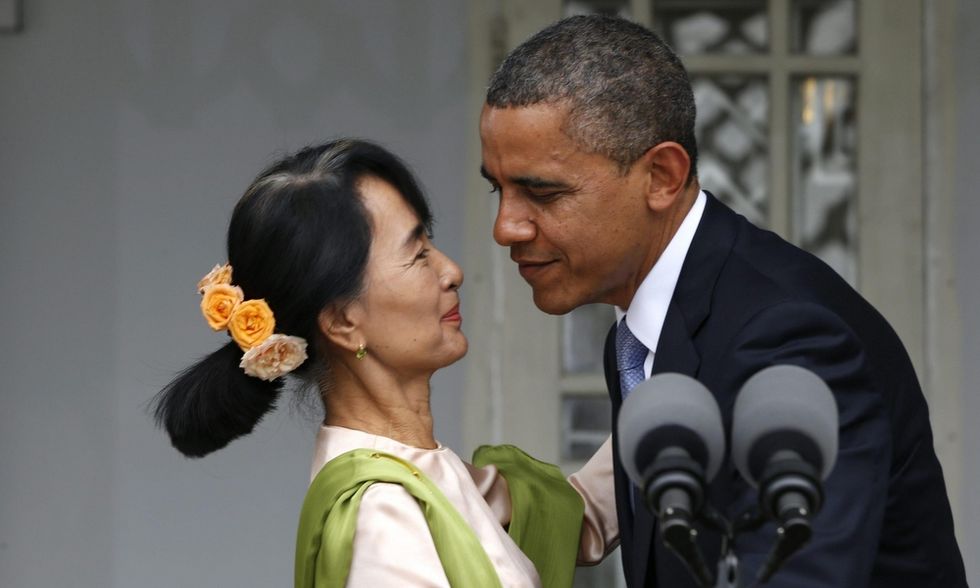 Birmania: Aung San Suu Kyi non potrà candidarsi
