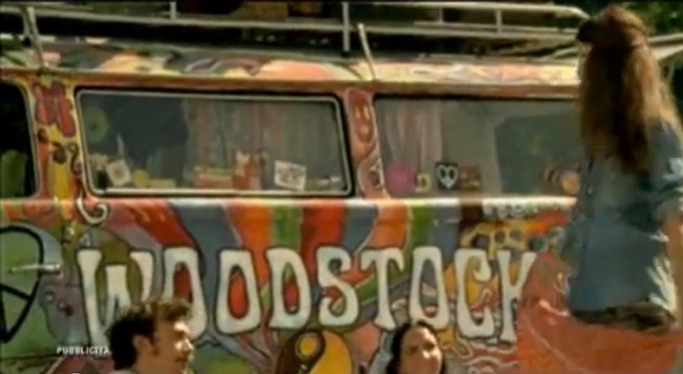 Ing Direct, per il Conto arancio lo spot è a Woodstock