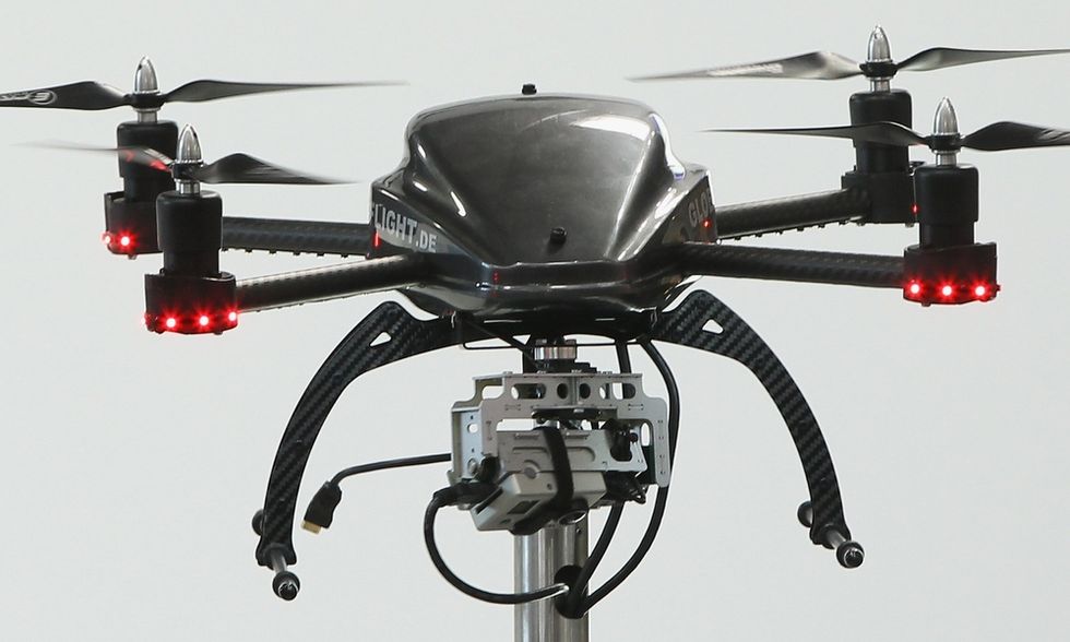 Droni nei cieli Usa per controllare la fedeltà del coniuge
