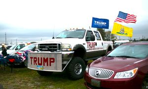 Trump truck sostenitori contro ambiente