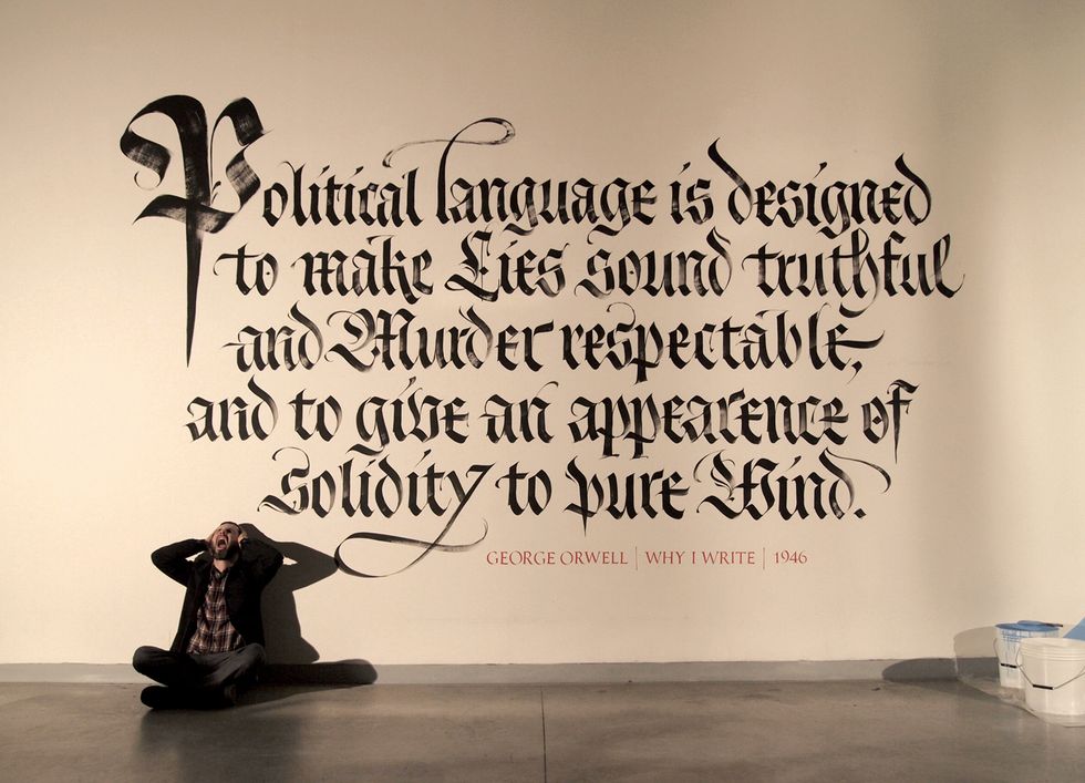 Calligrafia, il lusso di scrivere a mano: Flair incontra Luca Barcellona