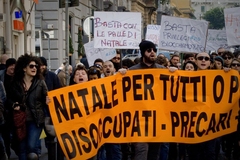 Come funziona il sussidio di disoccupazione "universale" che piace a Renzi