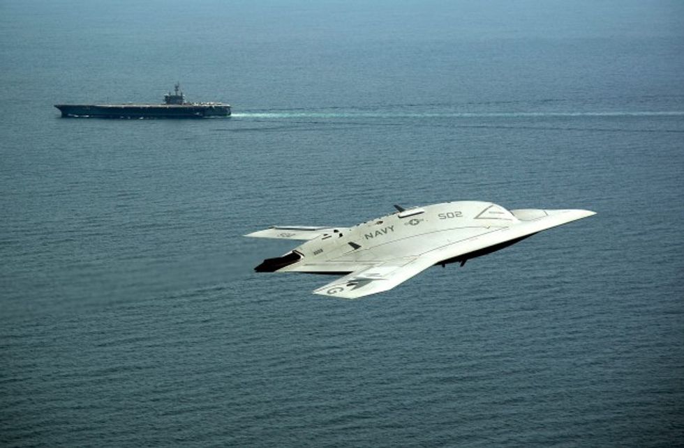 Altro che drone, l'X-47B Pegasus sembra un bombardiere