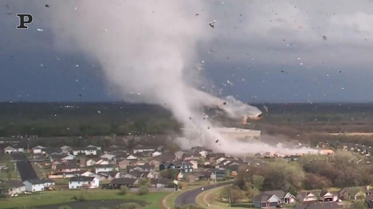USA, devastante tornado colpisce il Kansas | Video