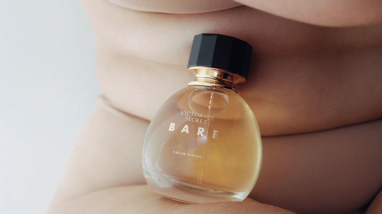Victoria's Secret si mette a nudo con la nuova fragranza «Bare»