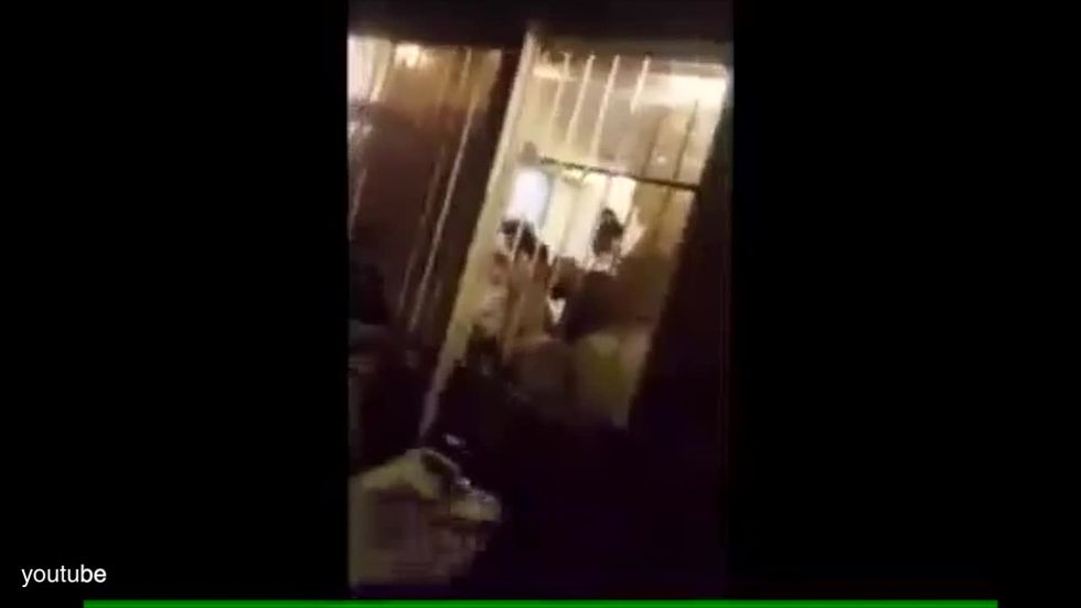 video-assalto ambasciata arabia saudita teheran